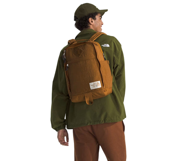 Berkeley Daypack - Timber Tan