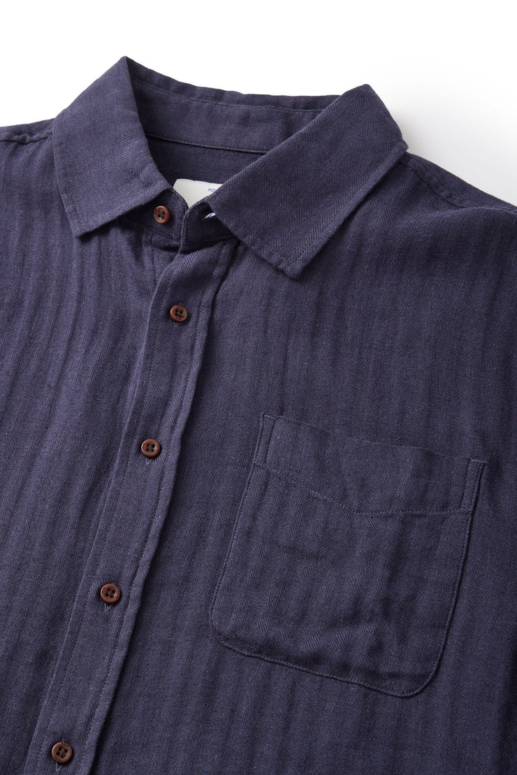 The Alan Solid Shirt - Polar Navy